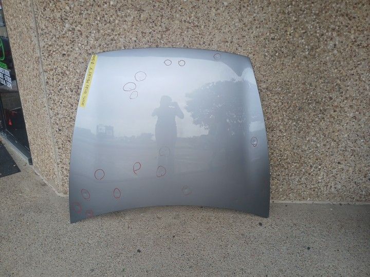 2025 Tesla Model Y Hood