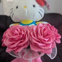 Hello Kitty Ribbon Flower Bouquet Gift