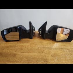 OEM 2016 Toyota Tundra Side Mirrors (Black) - Pair - Heated, Power