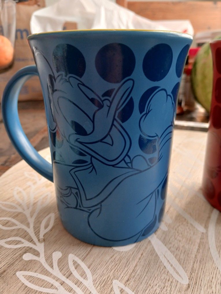 DISNEY DONALD DUCK & MICKEY MOUSE MUGS