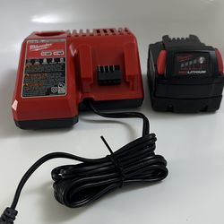 Milwaukee M12 & M18 Multi- Multi-Port Simultaneous Charger + M18 Lithium XC5.0 Battery