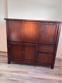 $125 – Solid Wood Secretary Desk (Drop-Front)