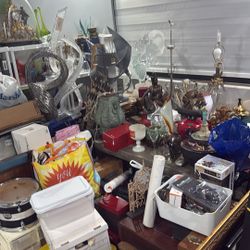 Estate Sales, Indoors, Rain Or Shine All Kinds Of Stuff Collectors Welcomed