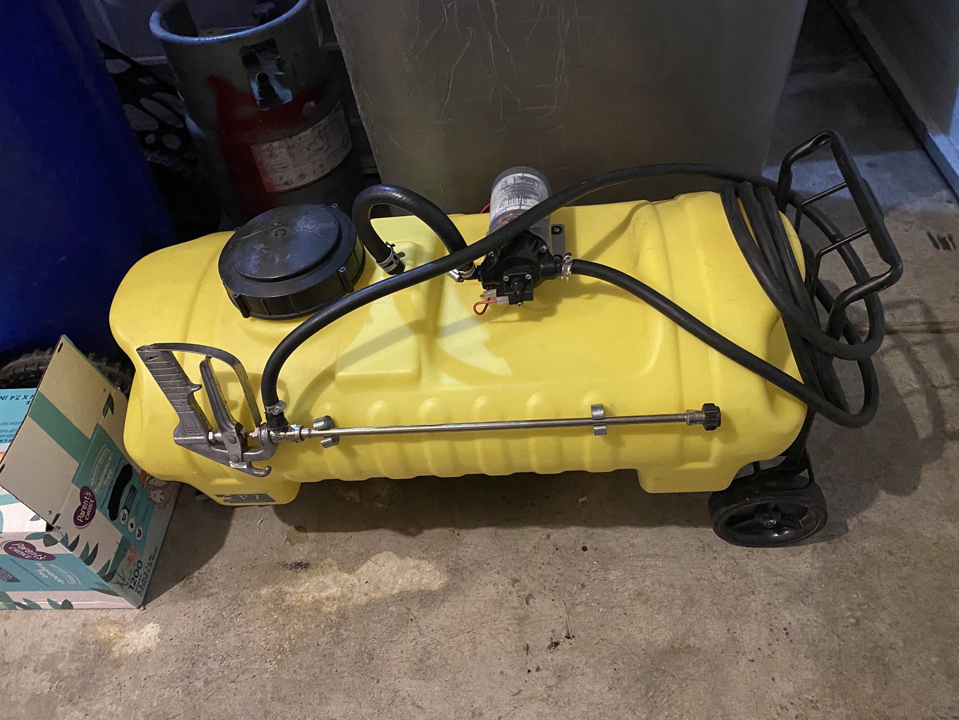 10gal 12 Volt Liquid Pump Sprayer