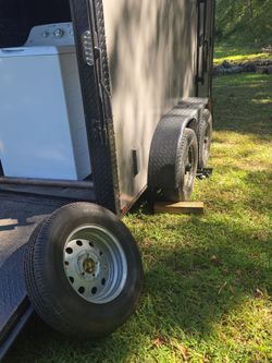 Enclosed Cargo Trailer with Diamond Plate Trim
