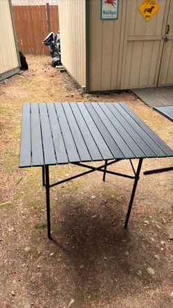 Camp table