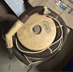 Electrolux Canister Vacuum