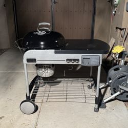 Weber Performer 22 Inch kettle - $250 OBO