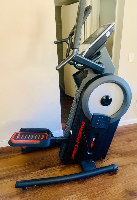 Pro-Form HIIT 7 H7 Like NEW