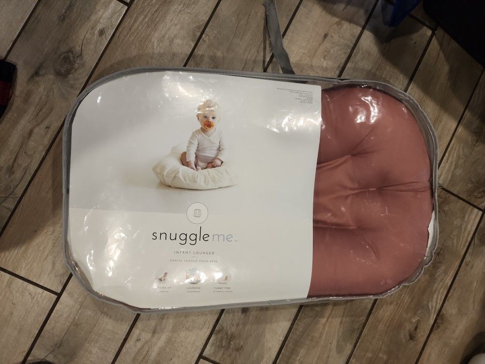 SNUGGLE ME INFANT LOUNGER