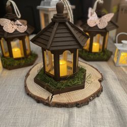 Mini Gazebo Centerpiece