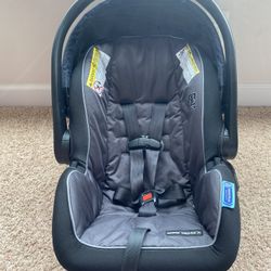 Graco SnugRide SnugLock 35 Infant Car Seat