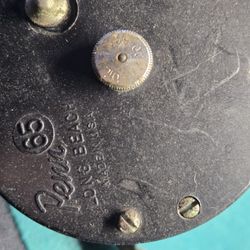 Vintage PENN LONG BEACH 65 Fishing Reel