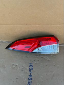 2020,2021,2022,2023,2024,2025 Toyota Corolla TailLight/Mica Trasera Lh Left Side Driver Oem Ask