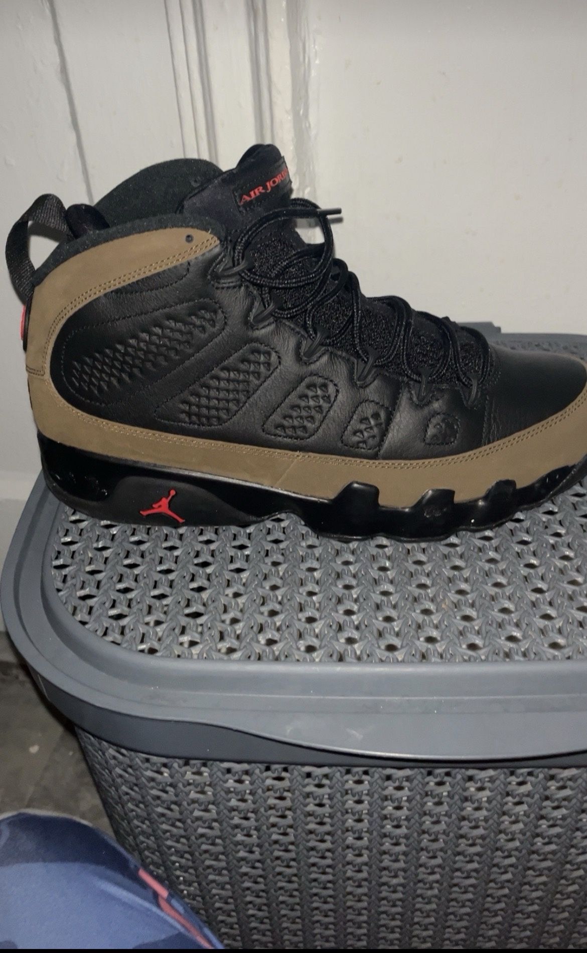 2 Pairs Of Jordan’s With Box