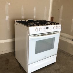 Frigidaire Gas Range  Stove Oven Clean
