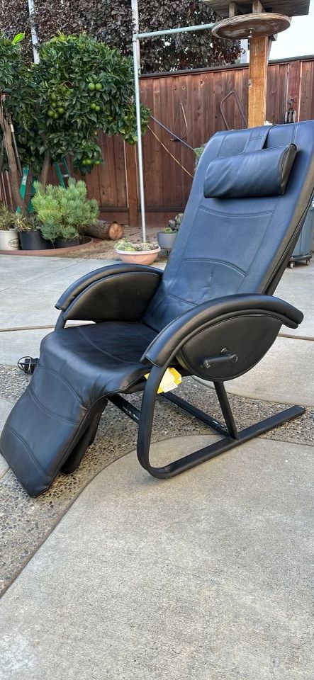 Homedics Massage Chair.