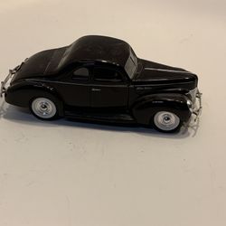 1940 Ford Deluxe Unbranded 1/24 Scale Diecast