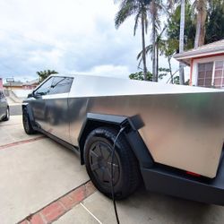 Tesla Wall Charger Professional