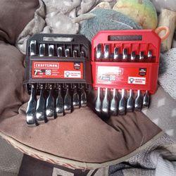 2-Craftsman 7pc. Stubby Ratcheting Wrench Sets. Retail Is $49.98 Each.