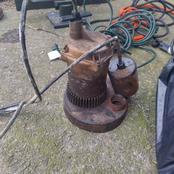 Sump Pump To Exit Out The Water Out