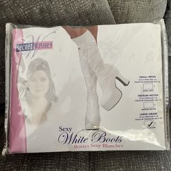 Women’s White Platform Boots Size 9-10