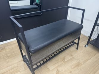 Entry Bench W/storage
