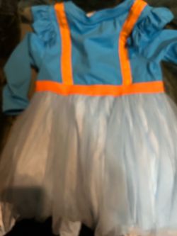 Blipp dress and sandals