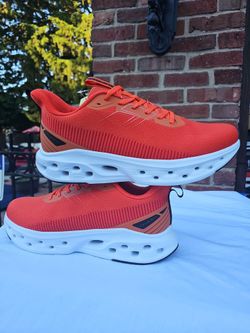hawkwell Cloud Zero Sneaker , size 11M