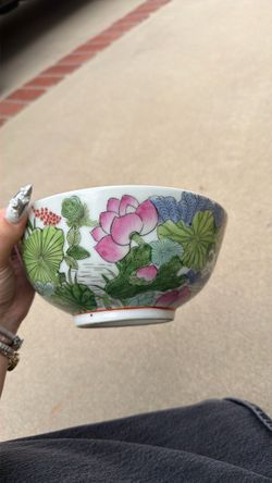 Chinese Porcelain Bowl with Lotus Flower Design