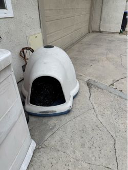 Dog house