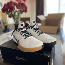 Nike Kobe Mamba Focus White 