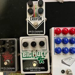 JHS Colour Box V2 / Bass Soul Food Guitar Pedals