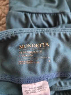 Mondetta Performance + Luxury Teal Shorts Size S