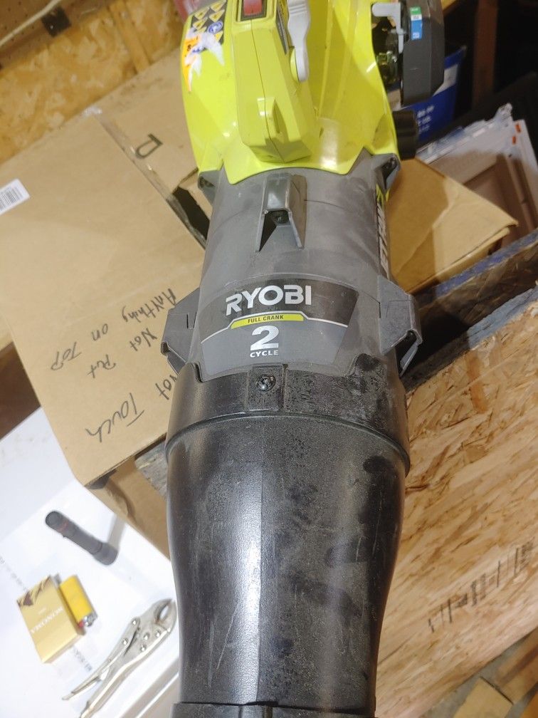 2 Cycle Leaf Blower