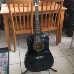 Beginner Acoustic Guitar, Stand & Clip-on Tuner