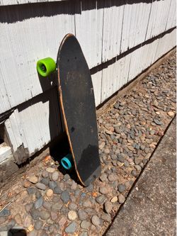 Skateboard