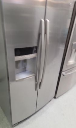 Maytag Side By Side Stainless Steel Refrigerator
