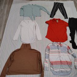 Used Cloth 2$ Each Bundle .