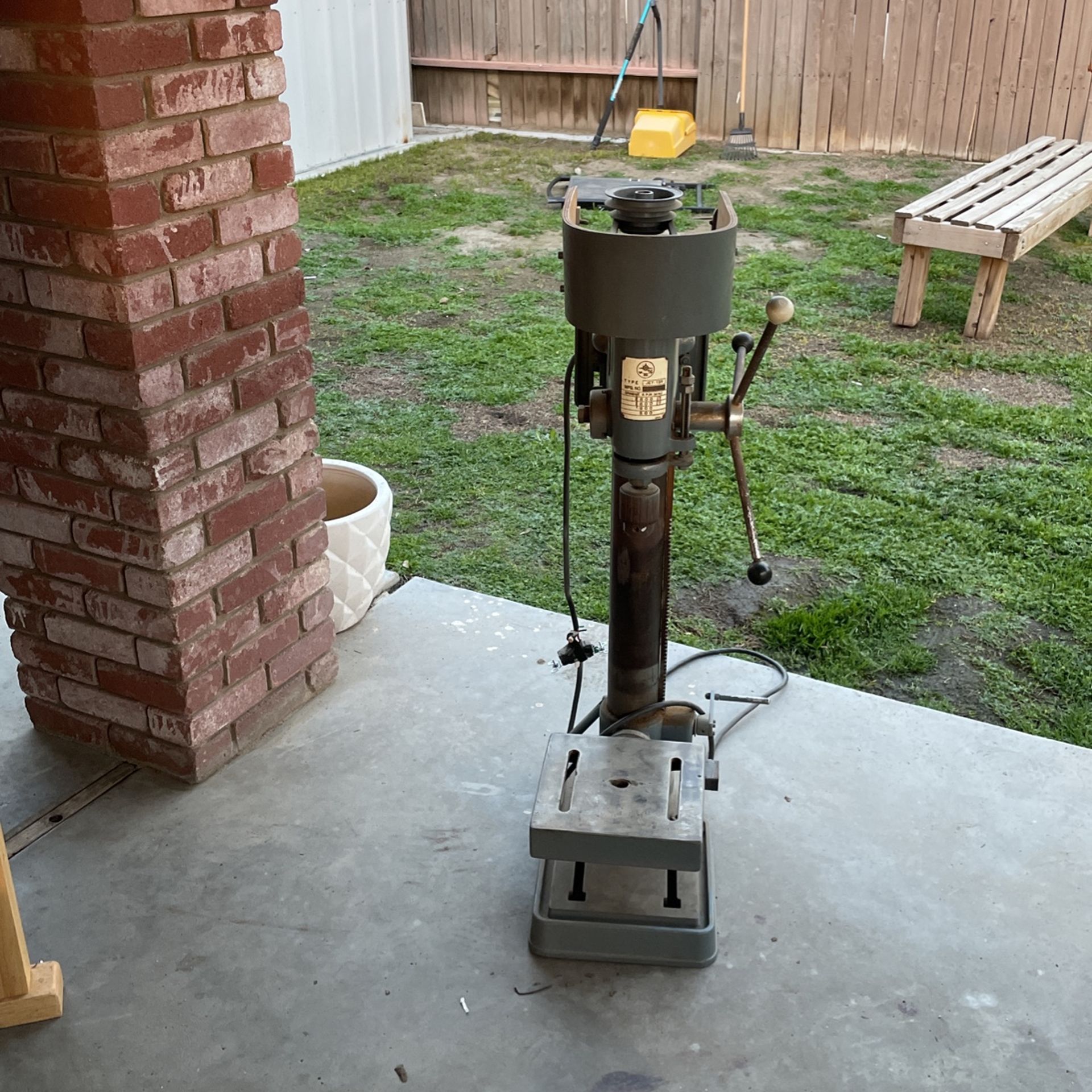 Heavy Duty Jet 13-R Bench Top Drill Press $30