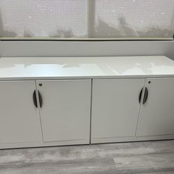 Office credenza cabinet