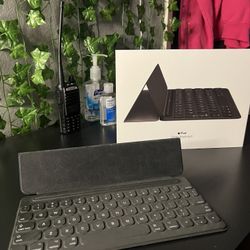 Apple iPad Pro Keyboard 