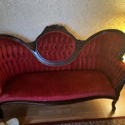 Victoria Style Sofa Set 