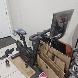 In Door Exercising Bicycle LG echelo Connect Ex-4s+