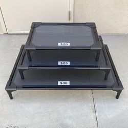 (New) Elevated Dog Bed (Small $20, Medium $25, Large $30) Breathable Raised Pet Bed Cot Indoor Outdoo 