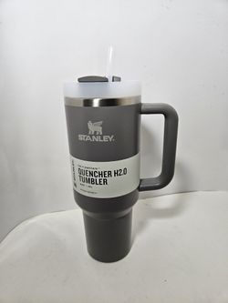Stanley 40  Oz Quencher H2o Tumbler  