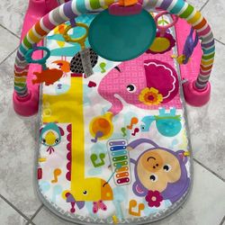 Fisher Price Deluxe Kick & Play Piano Gym Mat - Pink, 
