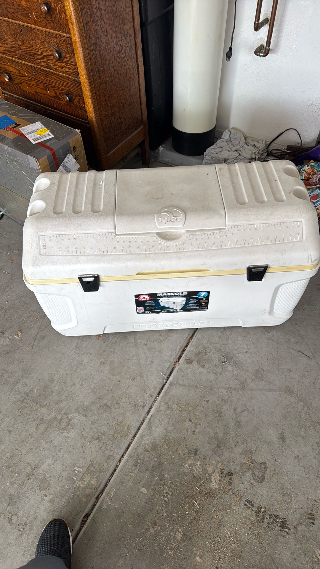 Igloo Cooler 156 L