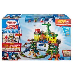 Thomas & Friends Super Station Railway Train Track Set