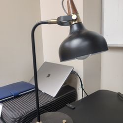 Great Condition Lamp